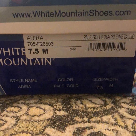 Gold wedge sandals with crystals - Picture 6 of 7